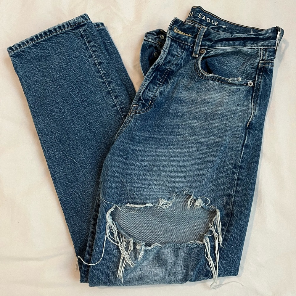 American Eagle 90s Boyfriend Jean